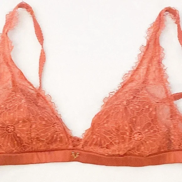 Victorias Secret floral lace elongated Bralette - Picture 4 of 8